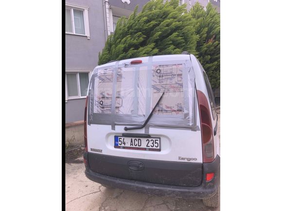 Sahibinden Renault Kangoo 1.9 D 2001 Model HUSUSİ RUHSATLI !!Acil Satılık 