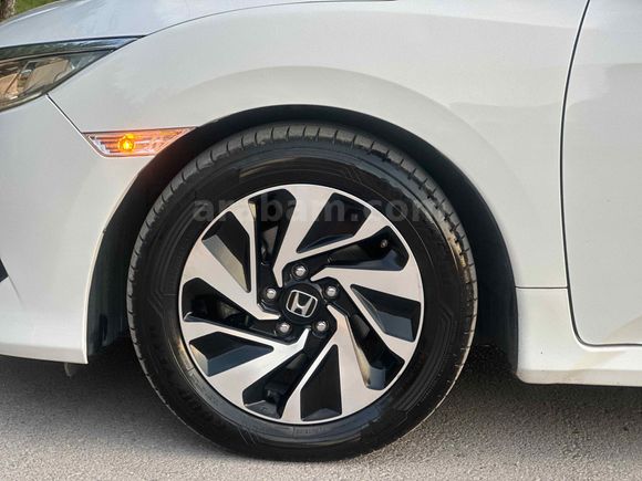 HATASIZ DEĞİŞENSİZ DÜŞÜK KM HONDA CIVIC