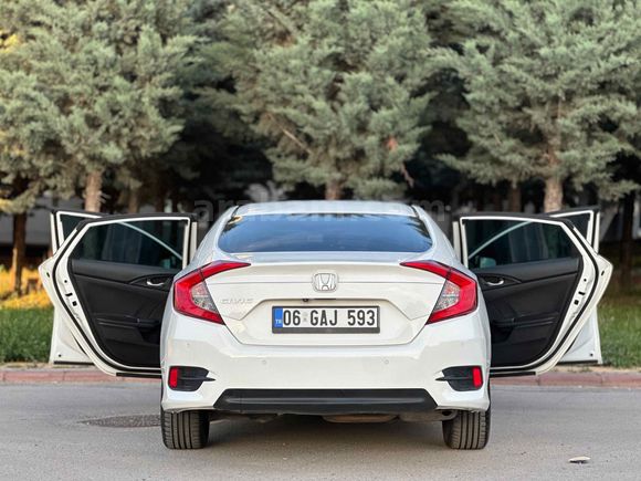 HATASIZ DEĞİŞENSİZ DÜŞÜK KM HONDA CIVIC