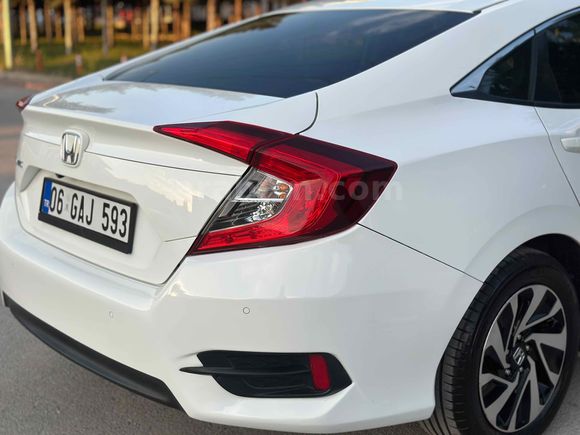 HATASIZ DEĞİŞENSİZ DÜŞÜK KM HONDA CIVIC