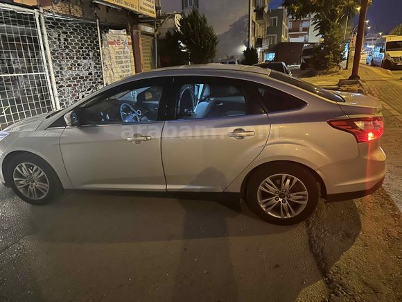 Sahibinden Ford Focus 1.6 TDCi Trend X 2013 Model  252.000 km Gri