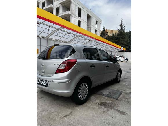 Sahibinden Opel Corsa 1.3 CDTI Essentia 2008 Model 