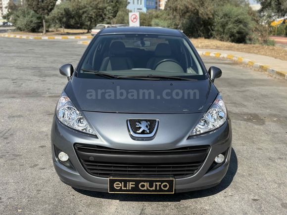  Peugeot 207 1.4 Trendy 2010 Model 
