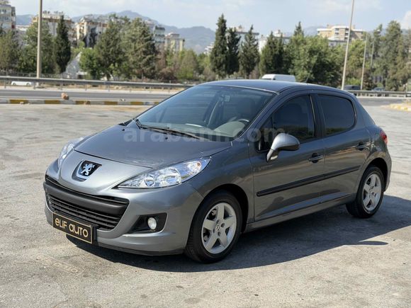  Peugeot 207 1.4 Trendy 2010 Model 