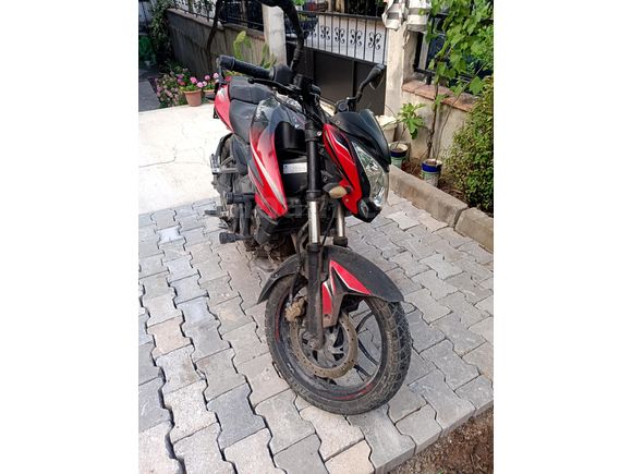 Sahibinden Bajaj Pulsar 200 NS