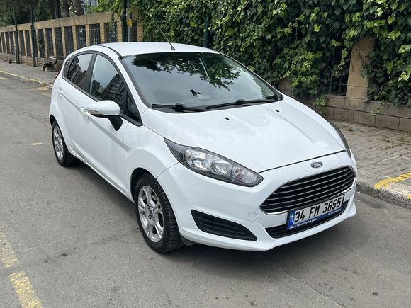Ford Fiesta TrendX 1.25 Boyasız, Değişensiz, Geri Görüş Kameralı