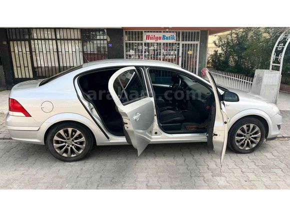 Galeriden Opel Astra 1.6 Enjoy Plus 2012 Model Şanlıurfa