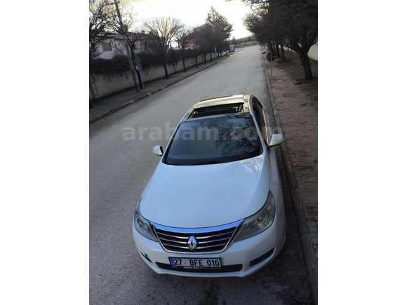 Sahibinden Renault Latitude 1.5 dCi Executive 2011 Model