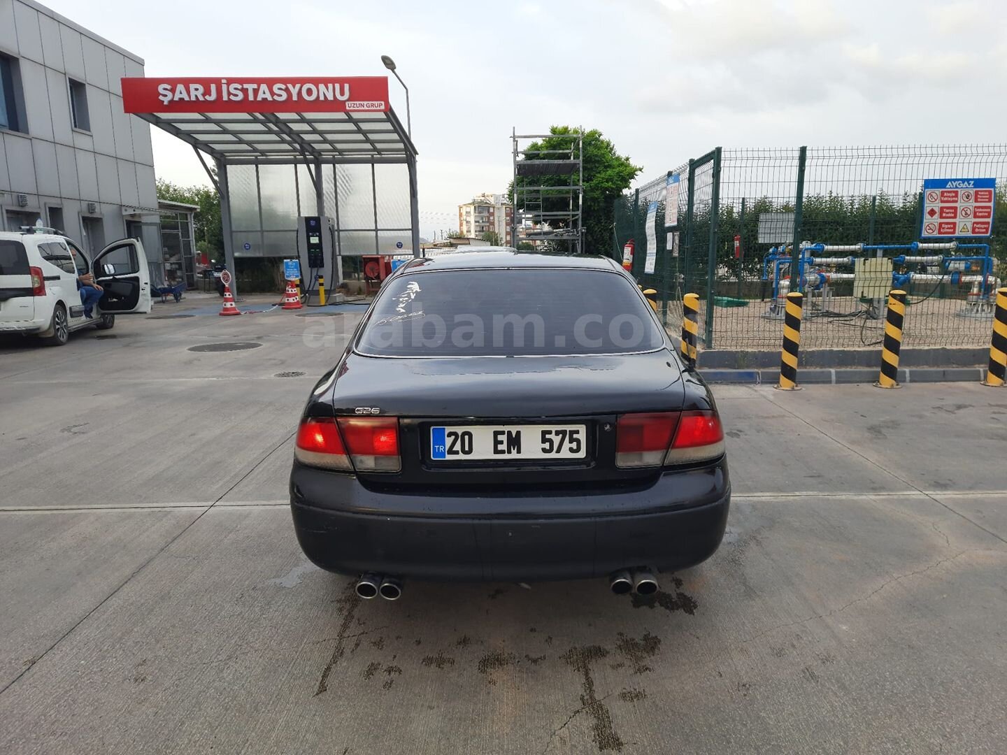 Sahibinden Mazda 626 2.0 GLE 1992 Model 4
