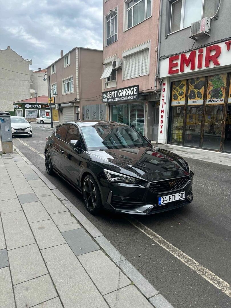 Sahibinden Cupra Leon 1.5 eTSI Standart 2023 Model İstanbul 86.000 km Siyah 1