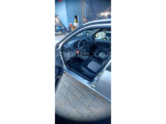 Sahibinden Renault Symbol 1.5 dCi Authentique 2010 Model
