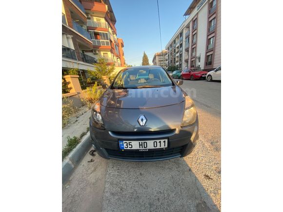 Sahibinden Renault Clio 1.5 dCi Extreme 2011 Model  255.000 km Gri