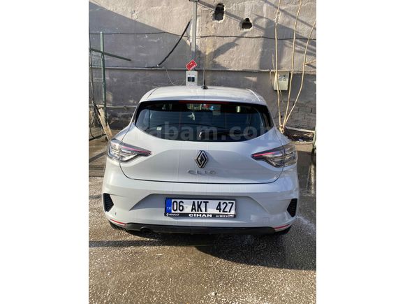 Sahibinden Renault Clio 1.0 TCe Evolution 2025 Model 