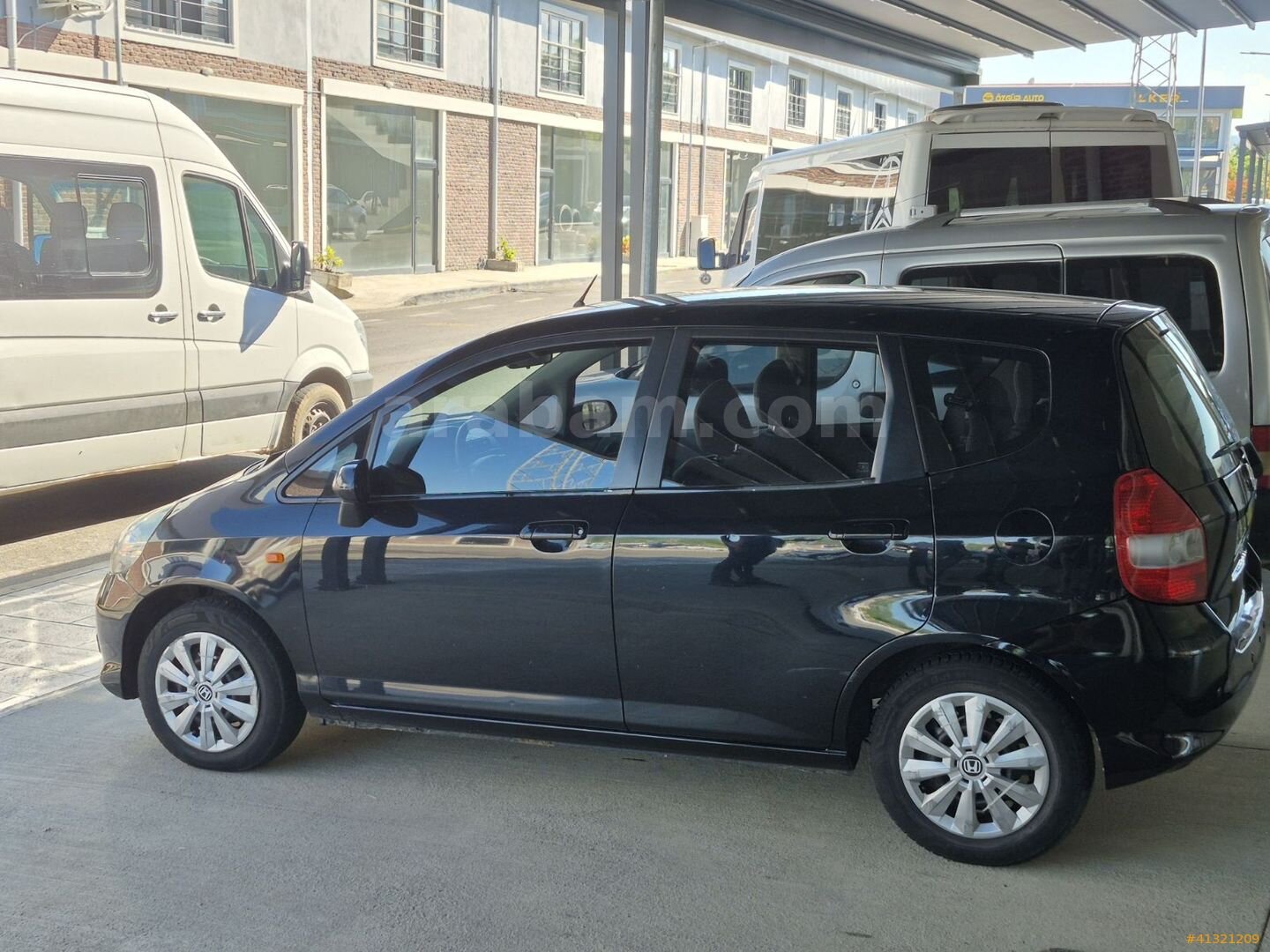 Galeriden Honda Jazz 1.4 ES 2008 Model Ordu 215.000 km Siyah 5