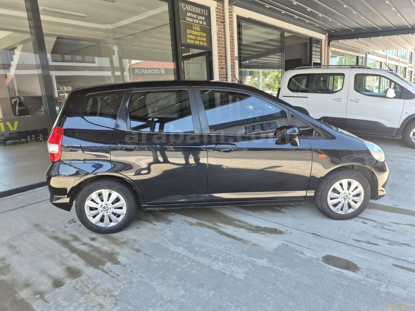 Galeriden Honda Jazz 1.4 ES 2008 Model Ordu 215.000 km Siyah 7