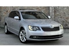 Galeriden Skoda SuperB 1.6 TDI Prestige 2013 Model Van