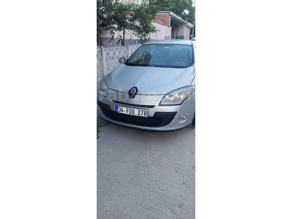 Sahibinden Renault Megane 1.5 dCi Authentique 2012 Model