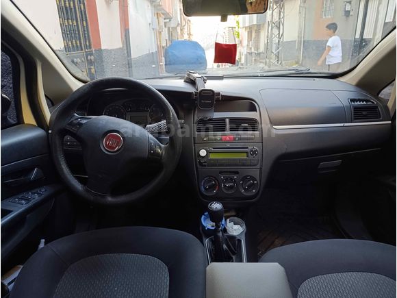 KUMSAL AUTO DAN FİAT LİNEA