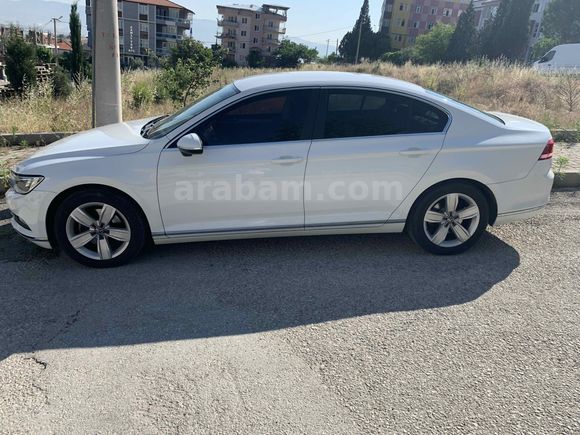 Sahibinden Volkswagen Passat 1.4 TSi BlueMotion Comfortline 2016 Model  136.500 km Beyaz