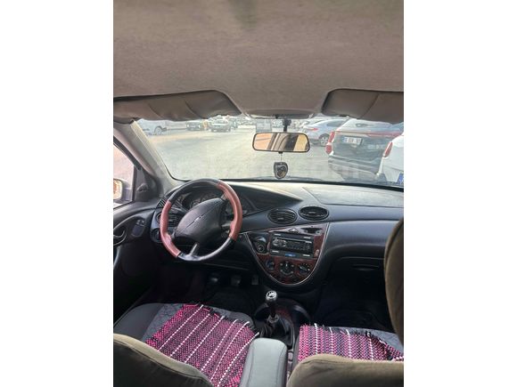 Sahibinden Ford Focus 1.6 Ambiente 2001 Model 