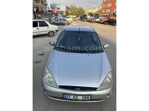 Sahibinden Ford Focus 1.6 Ambiente 2001 Model 