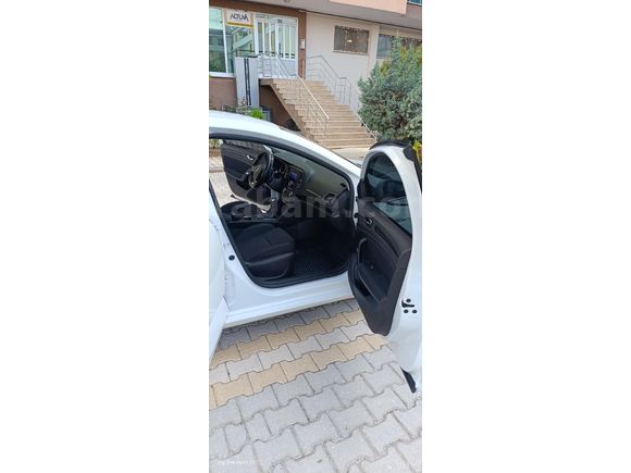 Sahibinden Renault Megane 1.5 dCi Touch 2016 Model