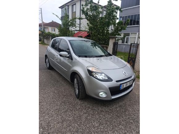 clio 3 2009 dynamique