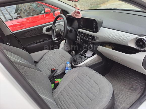Sahibinden Hyundai i10 1.2 MPI Elite 2025 Model  11.500 km Beyaz
