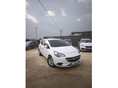düşük kilometre de polis memurundan opel corsa 1,2 essantia 2015 model