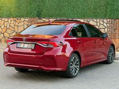 Sahibinden Toyota Corolla 1.5 Flame X-Pack 2023 Model  5.600 km Bordo