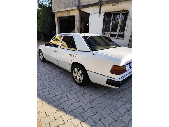 Sahibinden Mercedes - Benz E 200 1987 Model