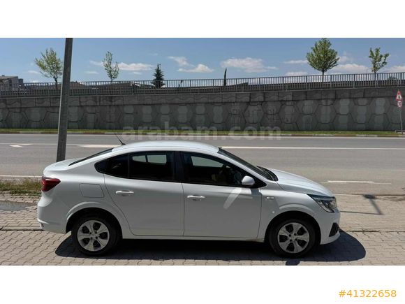 2022 TALİANT 1.0 SCE JOY-107 km-2 boya