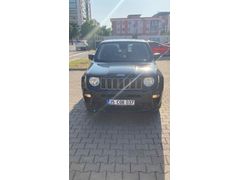 Sahibinden Jeep Renegade 1.5 e-Hybrid Longitude 2023 Model 