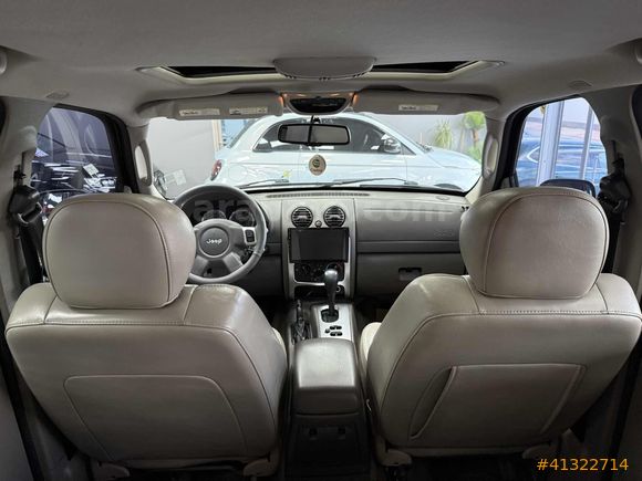 MAKER OTO'DAN 2006 MODEL JEEP CHEROKEE 2.8 CRD LIMITED OTOMATİK