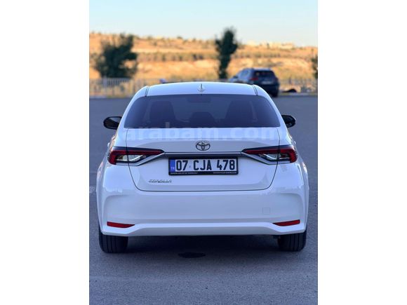 Sahibinden Toyota Corolla 1.5 Vision Plus 2026 Model 