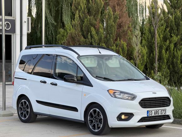 DURMAZ AUTO’DAN 2023 MODEL TİTANYUM PLAS HATASIZ SERVİS BAKIMLI