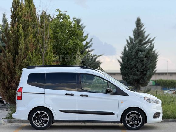 DURMAZ AUTO’DAN 2023 MODEL TİTANYUM PLAS HATASIZ SERVİS BAKIMLI
