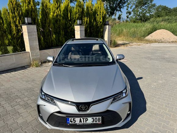 Sahibinden Toyota Corolla 1.6 Flame X Pack 2020 Model  34.000 km Gri (Gümüş)