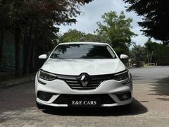 E&E CARS MEGANE TOUCH 2017 OTOMATİK TESLA EKRAN BAKIMLI TEMİZ