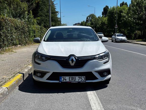 Sahibinden Renault Megane 1.5 dCi Touch 2017 Model  255.000 km Beyaz