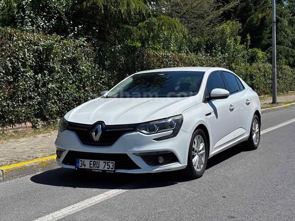 Sahibinden Renault Megane 1.5 dCi Touch 2017 Model  255.000 km Beyaz