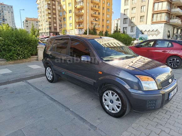Sahibinden Ford Fusion 1.4 TDCi  2010 Model  230.000 km