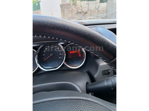 Sahibinden Dacia Duster 1.5 dCi Laureate 2014 Model 