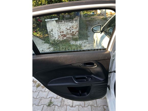 Sahibinden Fiat Egea 1.4 Fire Easy 2021 Model 
