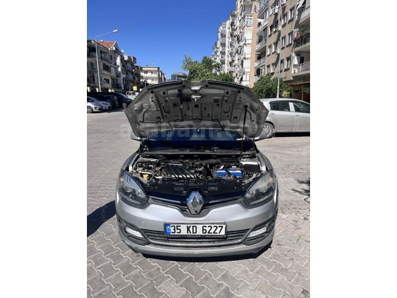 Sahibinden Renault Megane 1.6 Touch Plus 2015 Model 