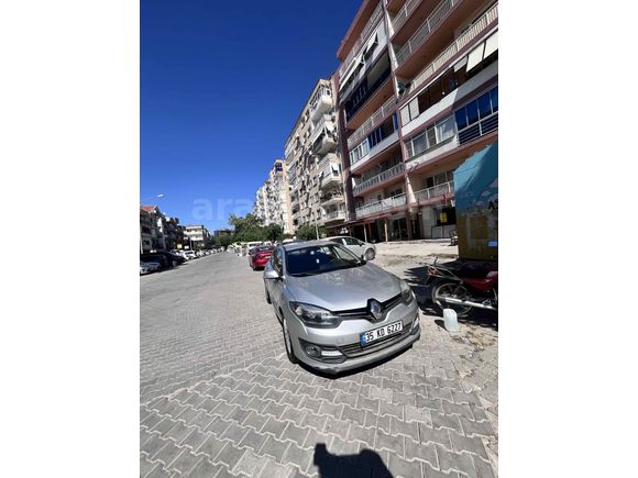 Sahibinden Renault Megane 1.6 Touch Plus 2015 Model 