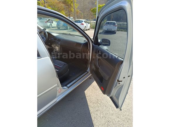 Sahibinden Volkswagen Bora 1.6 Pacific 2004 Model 