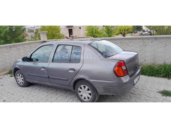 Sahibinden Renault Clio 1.4 RNA 2001 Model Konya