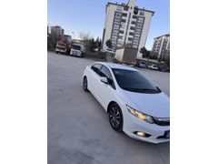 Sahibinden Honda Civic 1.6i VTEC Dream 2013 Model 