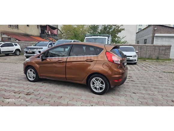 SEVİNÇOĞLU OTOMOTİVDEN 2013 MODEL FORDFİESTA TİTANYUM